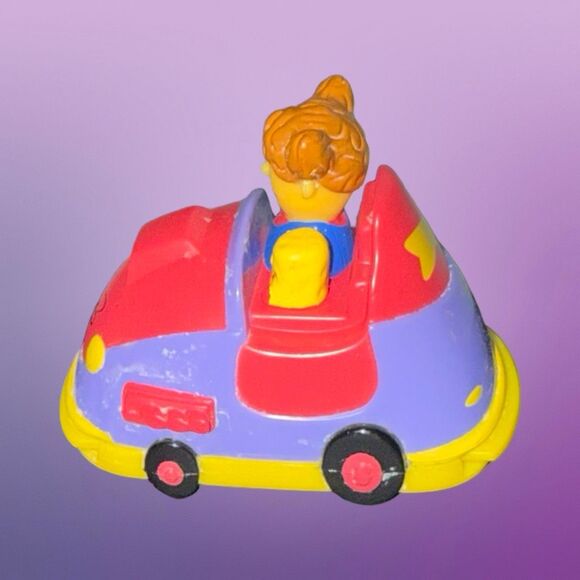 Vintage 2001 Sonic Kids Meal Spring Pull-Back Toy Bumper Car 2.5” A29 - Picture 7 of 7